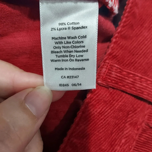 Signature Talbots Red Corduroy Straight Leg Pants in Size 14 - Picture 12 of 13